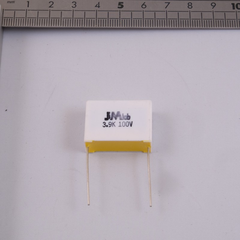 Condensateur 3.9µF 100V 10% Condensateur 3.9µF 100V 10%