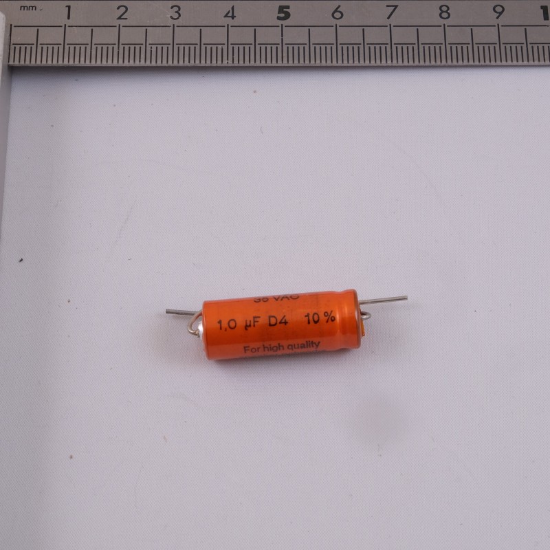 Condensateur 1.0µF 35V 10%