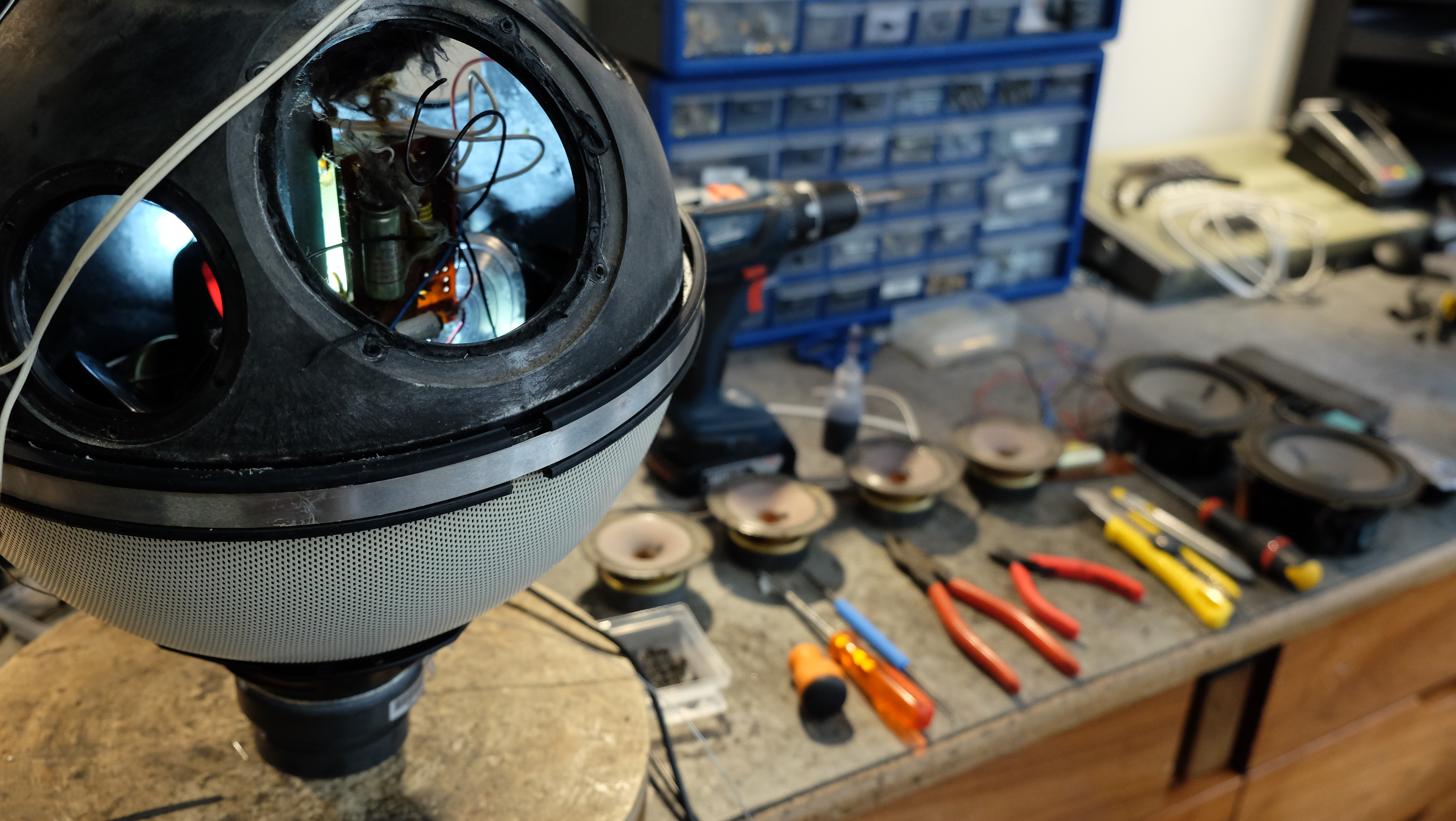 Boule Grundig nue avant optimisation